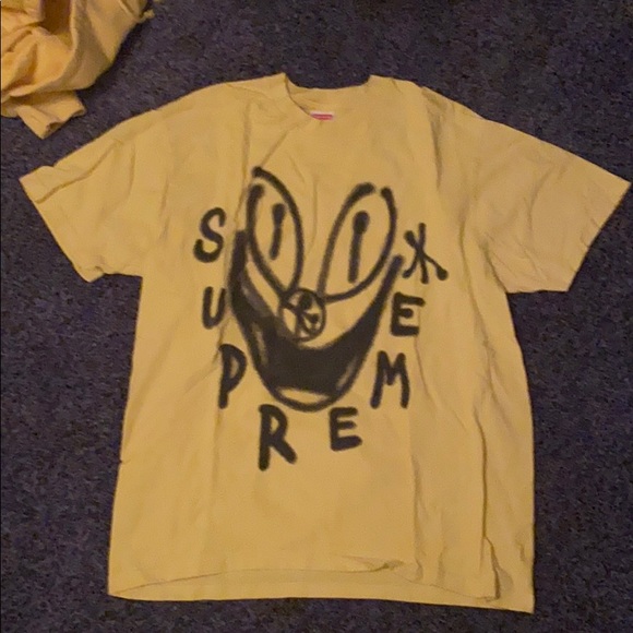 smile tee supreme